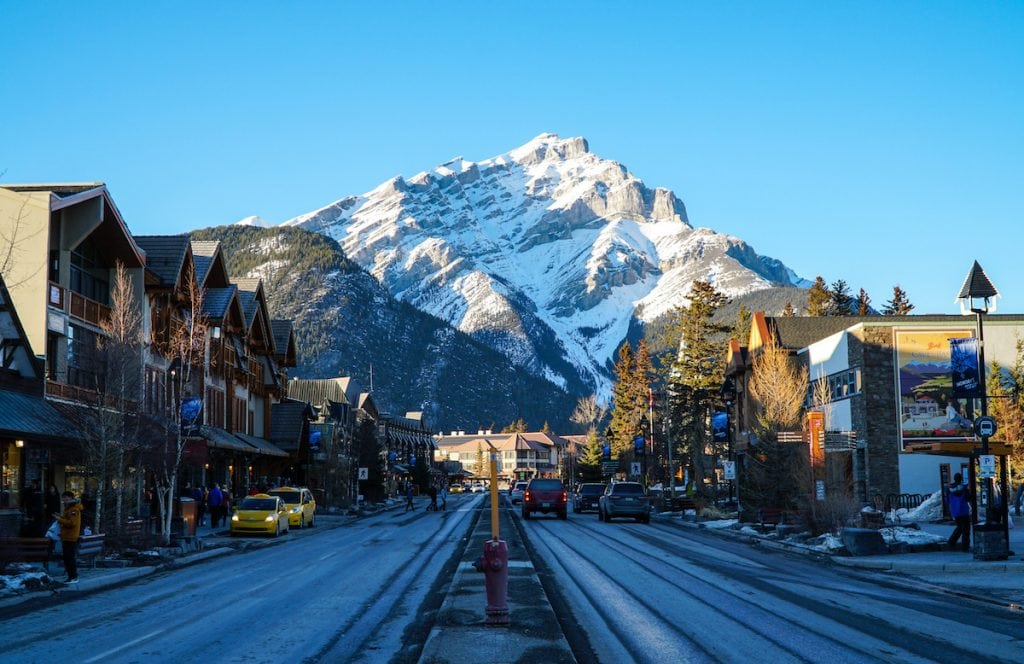 Calgary to Banff Downtown