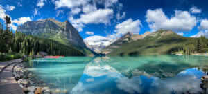 The BEST Things To Do in Lake Louise - Must Do Canada