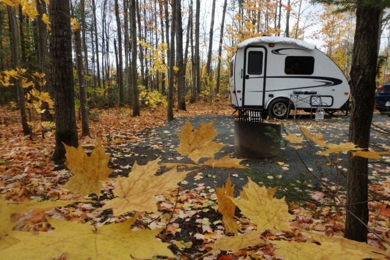 Your Guide to How to RV in Canada Must Do Canada