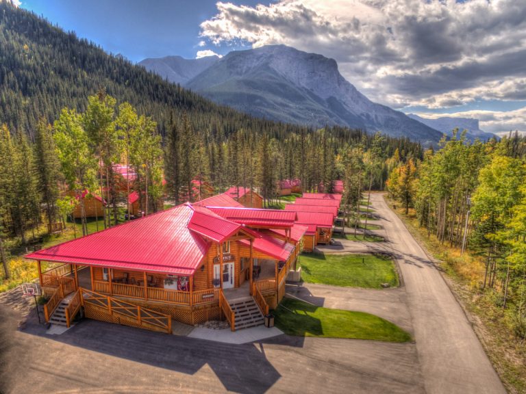 49 of the Best Cabin Rentals in Alberta Must Do Canada
