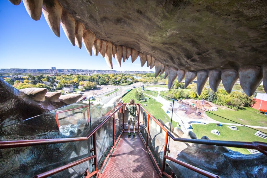 World's largest dinosaur near Dinosaur RV Park