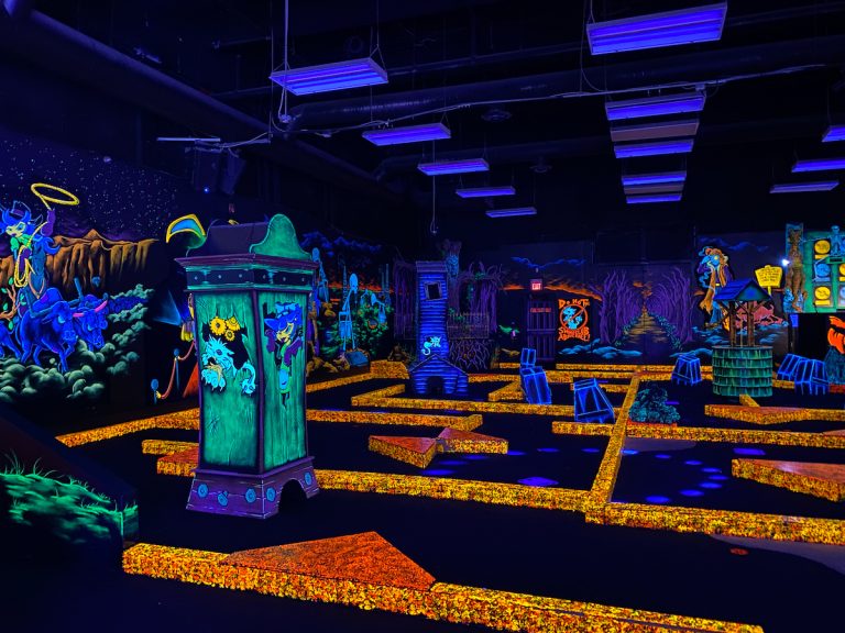 9 Great Spots to Play Mini Golf in Calgary Must Do Canada