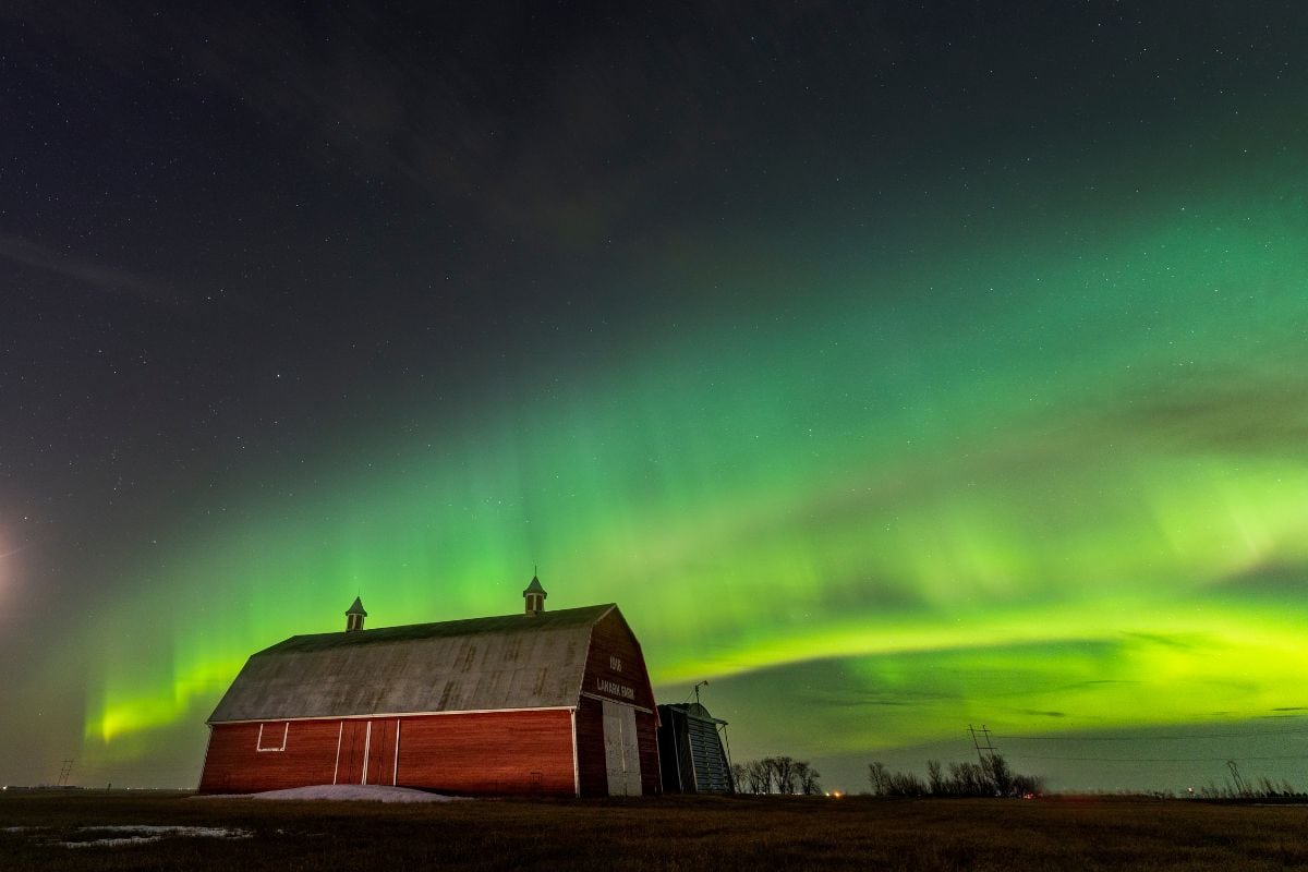 Best Places to See Northern Lights in Canada Must Do Canada