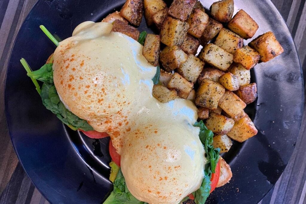 Benny’s Breakfast Bar, Calgary, Alberta.