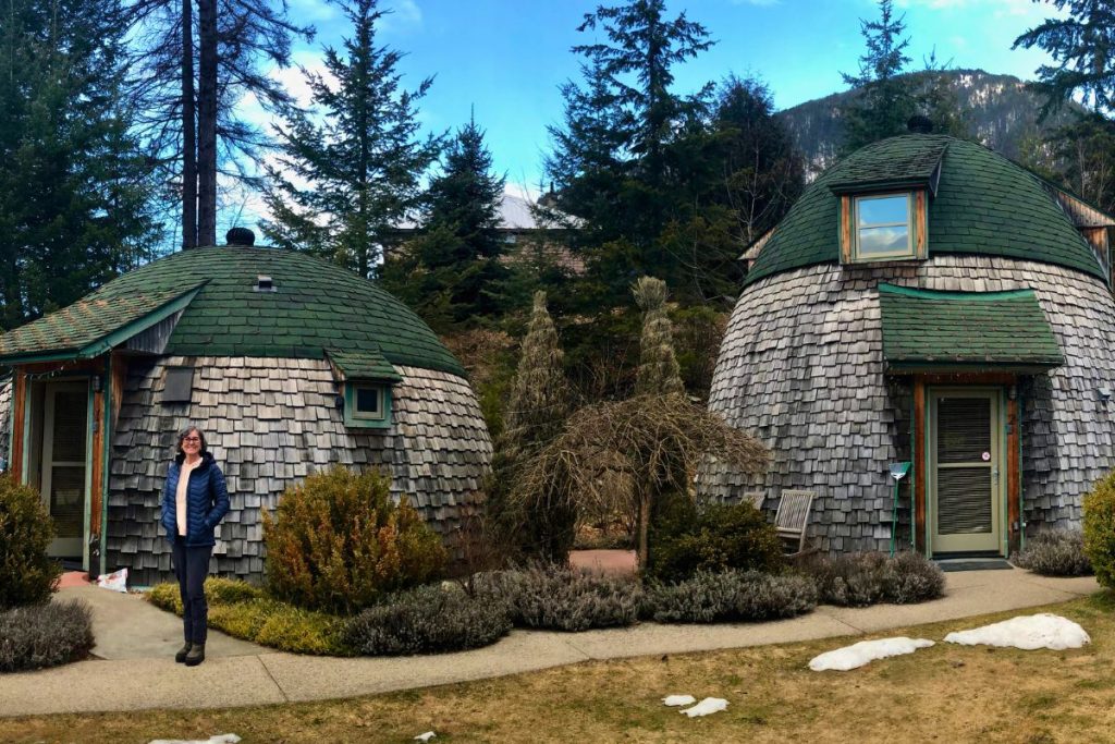 Adventure Domes cottages, Valhalla, British Columbia.